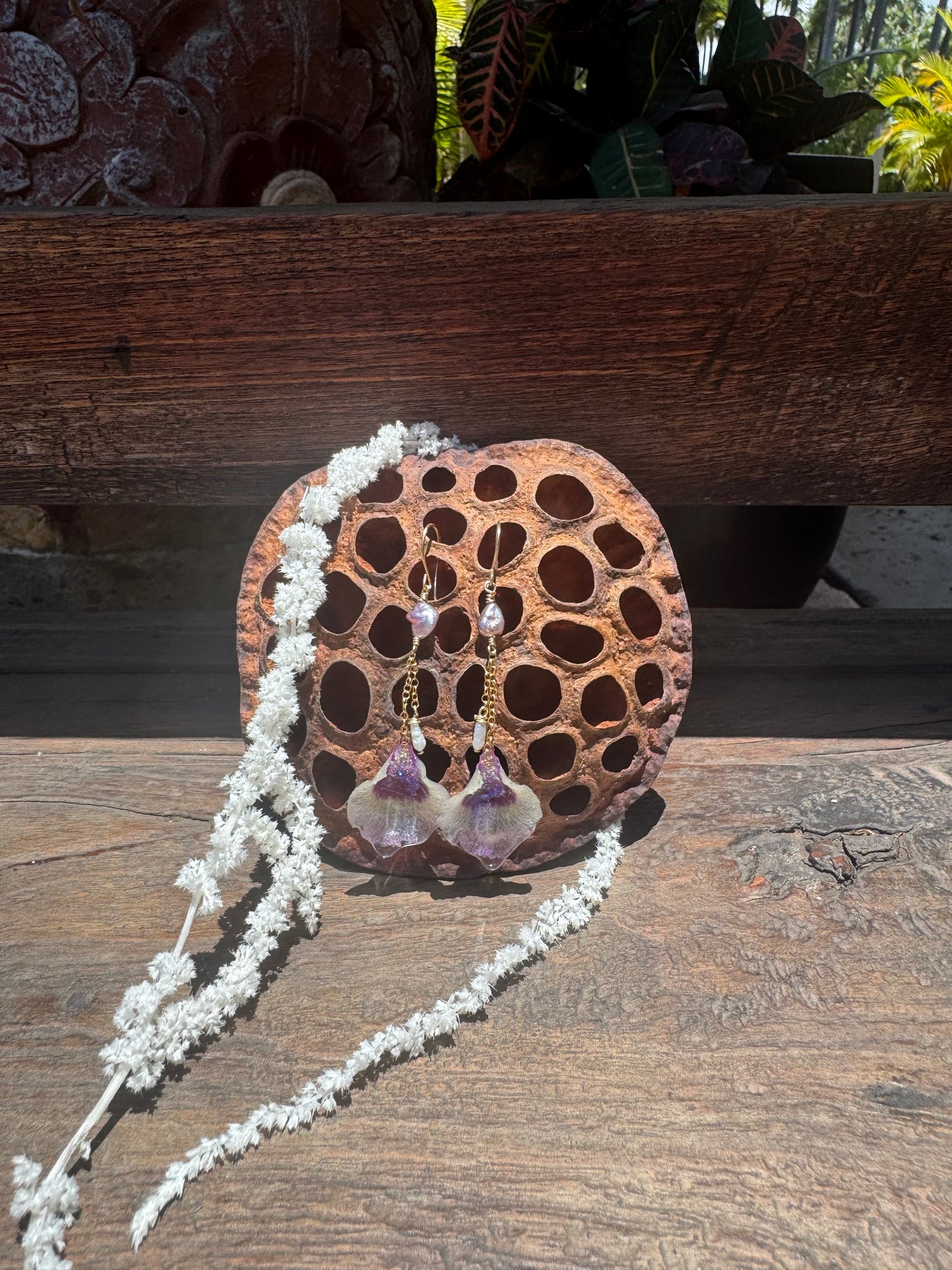 Tehillah Bloom — Amethyst Orchid